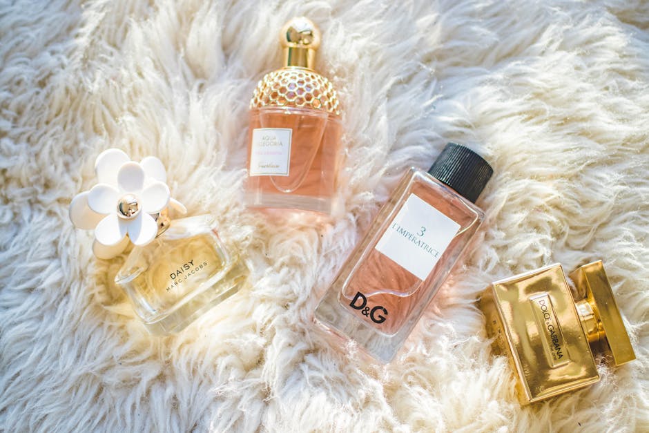 https://example.com/unique-notes-valentino-scents.jpg